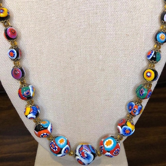 VINTAGE Graduated Millefiori Italian Hand Blown Glass Bead Necklace 22” - Picture 6 of 12
